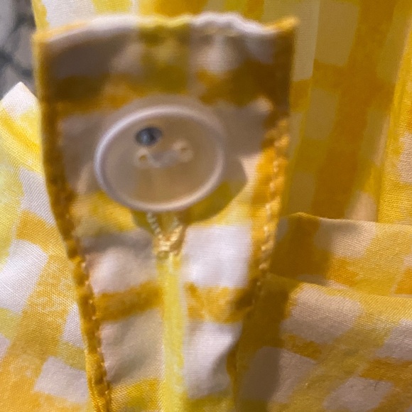 💯 % Cotton Classic Checkered Women's Button Down Shirt - Picture 4 of 7